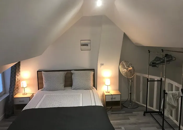 홈스테이 Douche Wc Cuisine, 10km De Paris, 2km Metro *