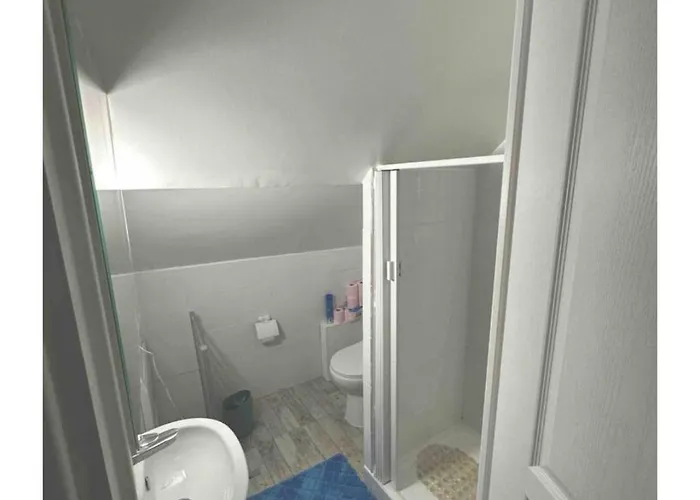 홈스테이 Douche Wc Cuisine, 10km De Paris, 2km Metro *